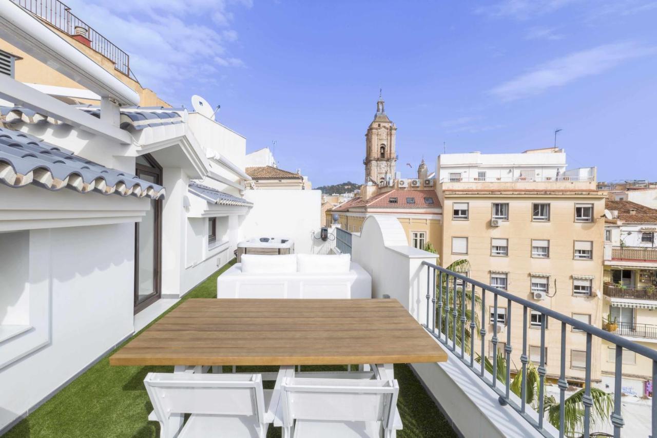 مالقة The Clock House Luxury Urban Suites الغرفة الصورة