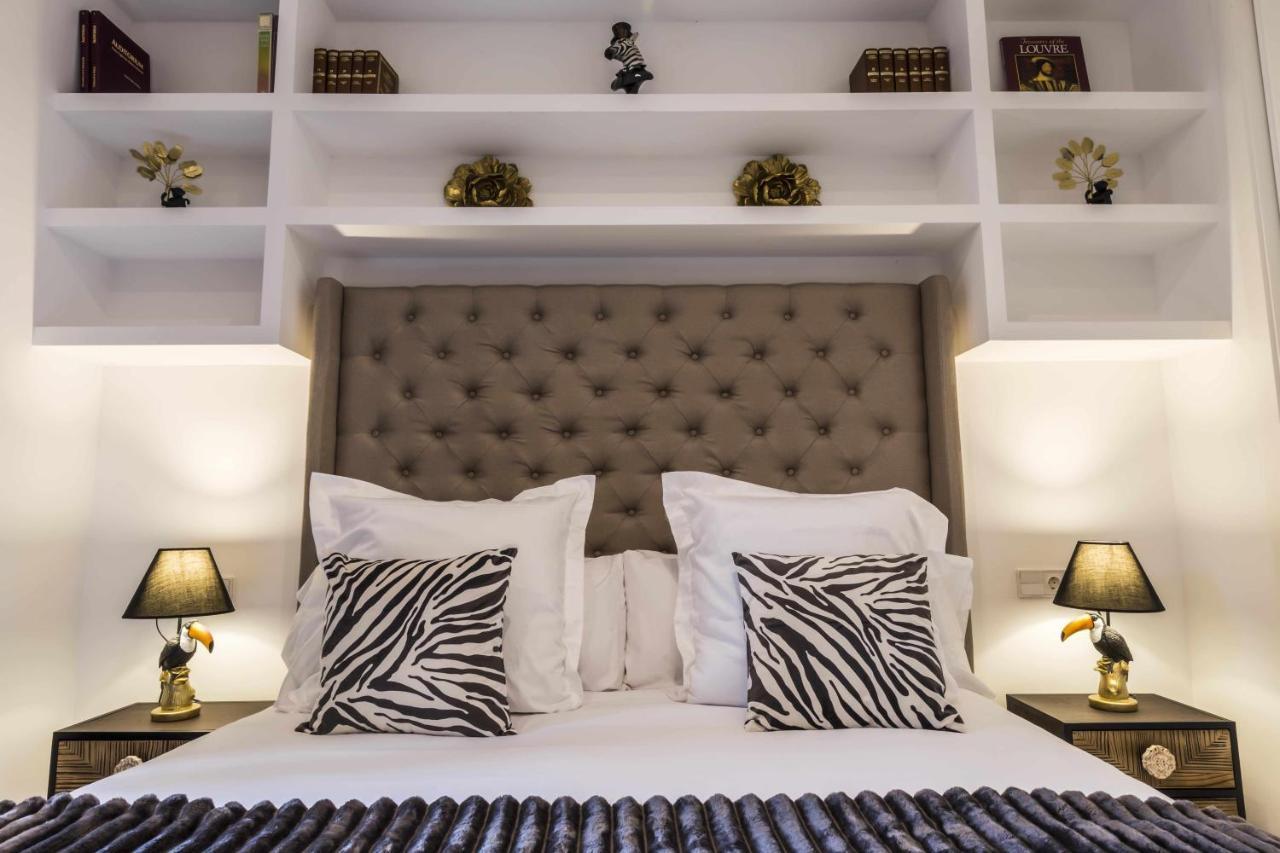 مالقة The Clock House Luxury Urban Suites الغرفة الصورة