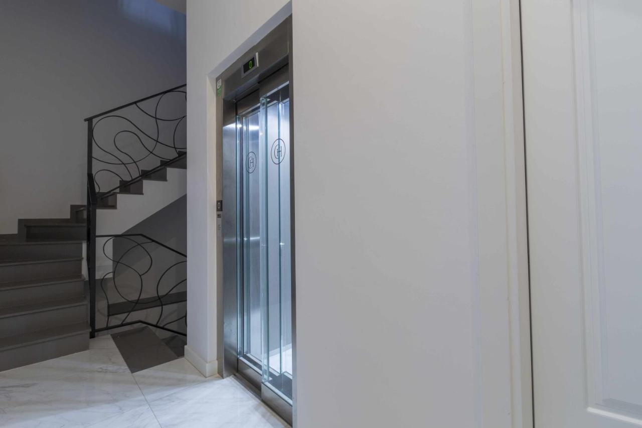 مالقة The Clock House Luxury Urban Suites المظهر الخارجي الصورة