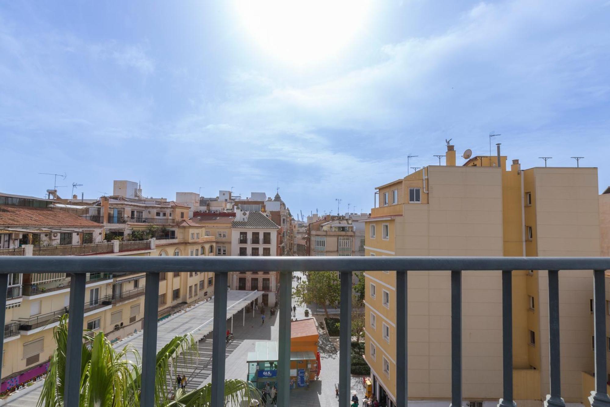 مالقة The Clock House Luxury Urban Suites المظهر الخارجي الصورة